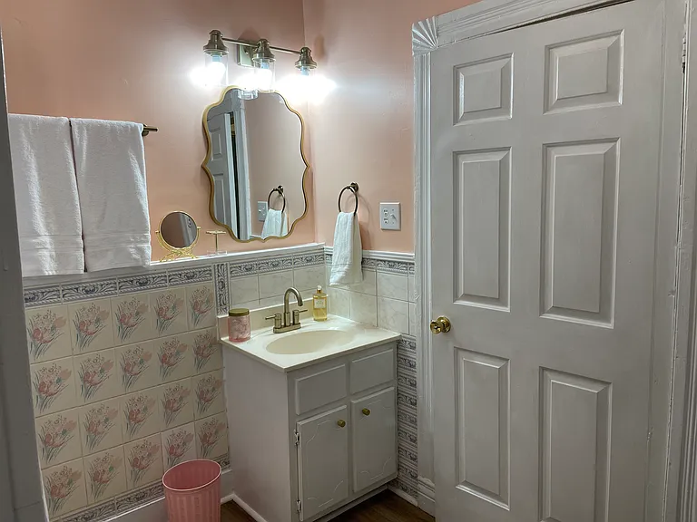 456 N 2nd St #D — Photo 10