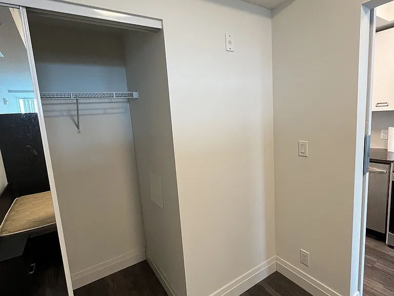 652 Princess St #1024 — Photo 8