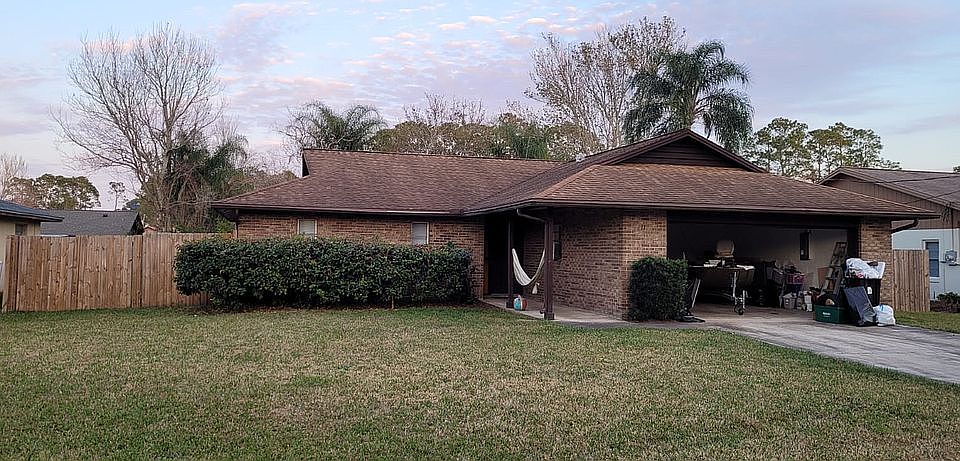 1st image of 11 Beechwood Ln