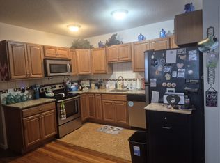 139 W Peoria St #202, Paola, KS 66071