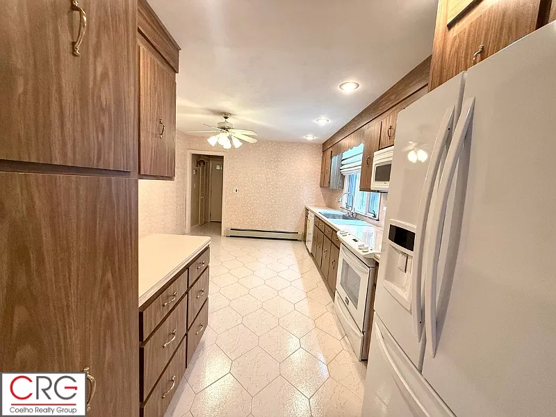 105 Princeton St #1