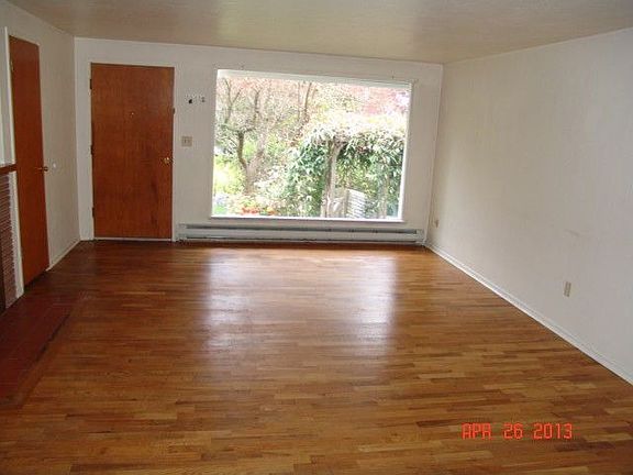 2nd image of 2428 E Phinney Bay Dr