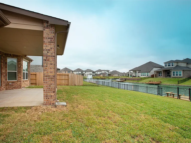 3530 Lake Bella Megan Dr — Photo 17