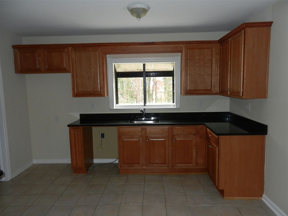 2nd image of 1519 Woodfern Dr