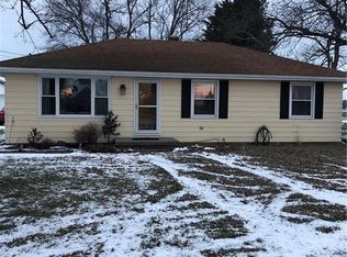 5929 Corduroy Rd, Oregon, OH 43616