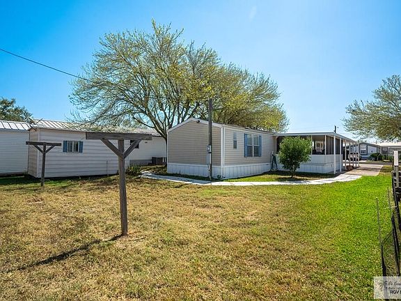 5th image of 15749 Orange Dr