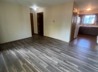 1117 2nd Ave N #4, Grand Forks, ND 58203