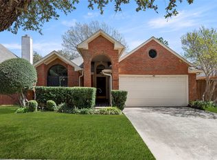 9402 Los Alamos Trl, Irving, TX 75063