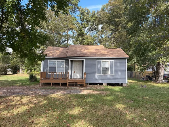 2240 Pin Oak Cir, Haughton, LA 71037