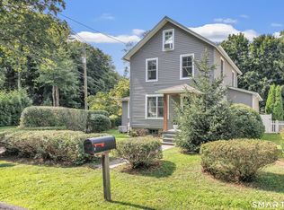 1 Maplewood Ave, Westport, CT 06880