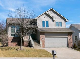2031 Timber Ln, Coralville, IA 52241