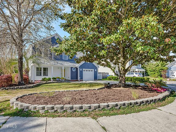 2nd image of 2106 Troon Court