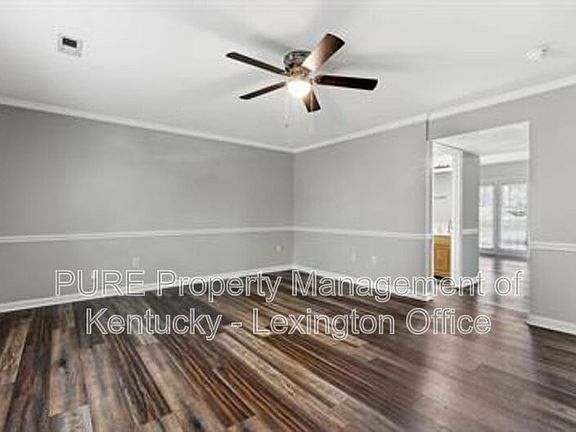 2nd image of 1053 Merrick Dr #B