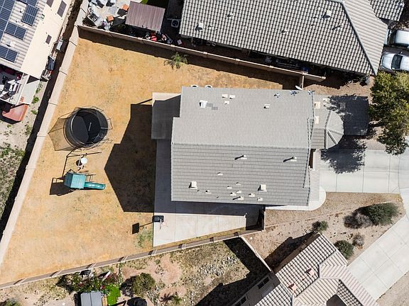 3rd image of 20945 N DRIES Road