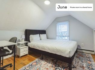 39 Adrian St #2-D, Somerville, MA 02143