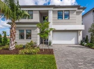 8311 Essex Country Club Dr, Boca Raton, FL 33434