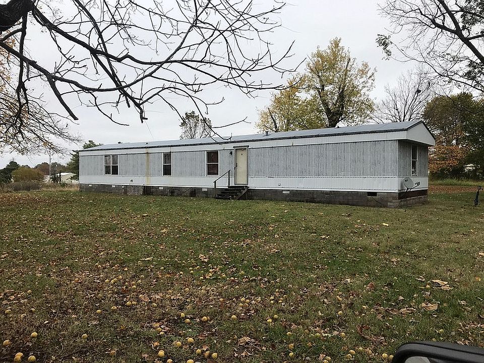 2nd image of 107 Seeley Ln