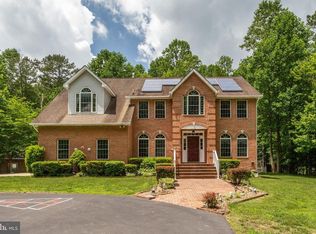24827 Fox Run Ln, Hollywood, MD 20636