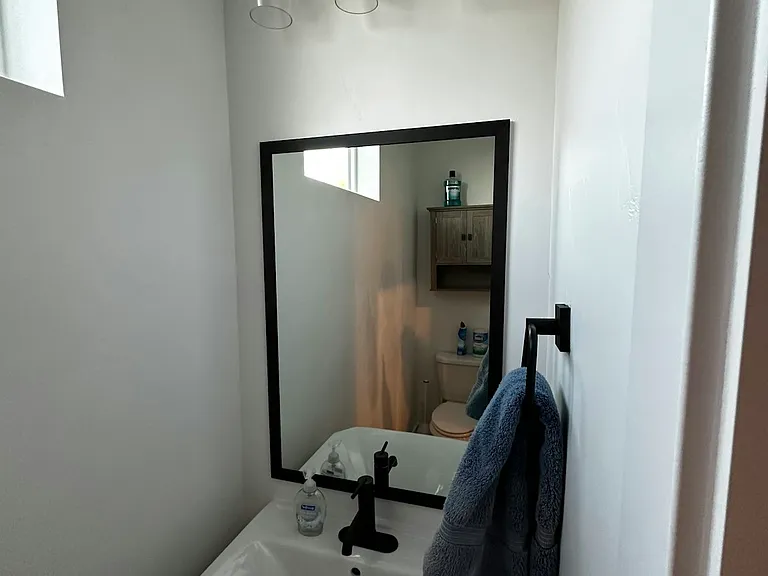 359 N 700 W #7 — Photo 10