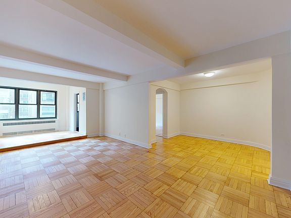 4th image of 141 E 56th St APT 5G