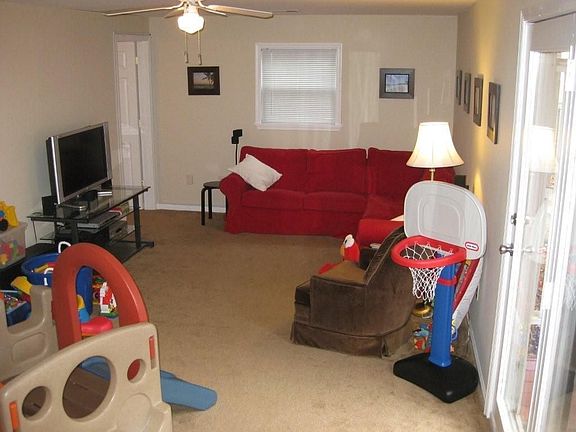 5th image of 4 Saint Georges Dr