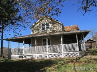 8519 Renken Rd, Worden, IL 62097