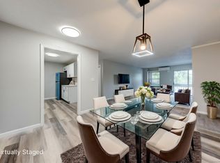 90 Kane St APT B9, West Hartford, CT 06119