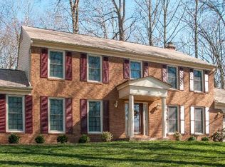 6205 Simpson Patent Ct, Fairfax Station, VA 22039
