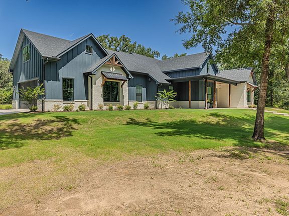 3rd image of 548 County Road 3503
