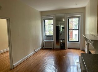 112 E 61st St #3, New York, NY 10065