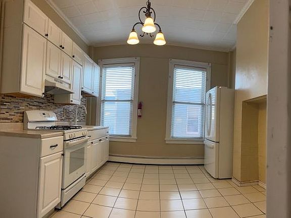 2nd image of 105 Congress St #2