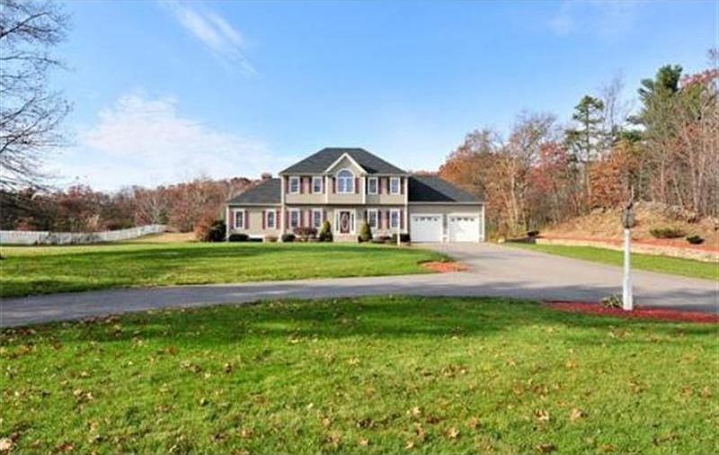 92 Pleasant St, Grafton, MA 01519 Zillow