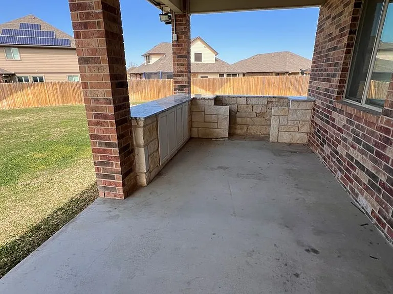 2520 Dante Ct — Photo 37