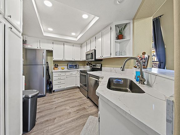 3rd image of 7274 Shoreline Dr Unit 113