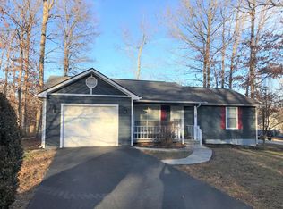 175 Bobwhite Dr, Crossville, TN 38555
