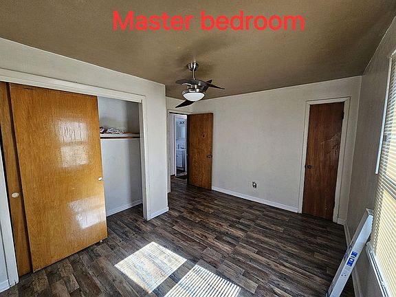 2nd image of 233 Connolly Dr
