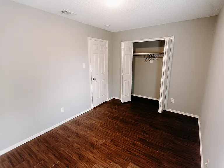 3110 Whisper Oaks Ln #C — Photo 14