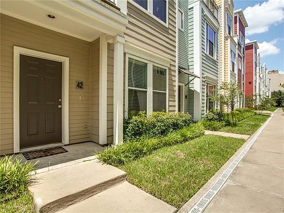 3rd image of 4121 McKinney Ave APT 42