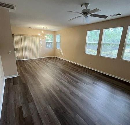 3rd image of 177 Ellis Dr