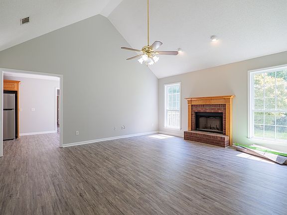4th image of 1616 Shane Cir
