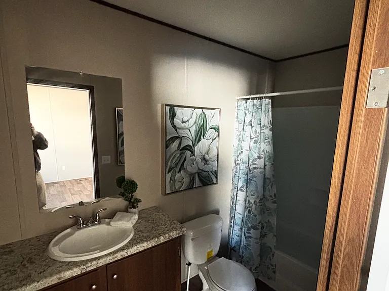 3241 NW 23rd Ct — Photo 7