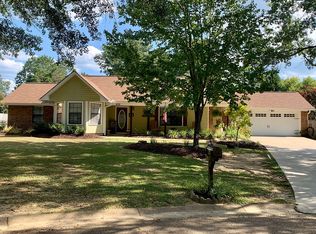613 Mockingbird Dr, Brookhaven, MS 39601