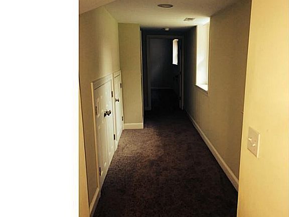 4th image of 3015 West Ave APT 104