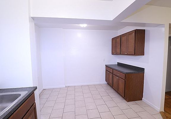 4th image of 9830 67th Ave APT 1B