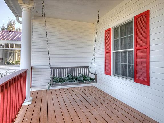 4th image of 17970 214th St