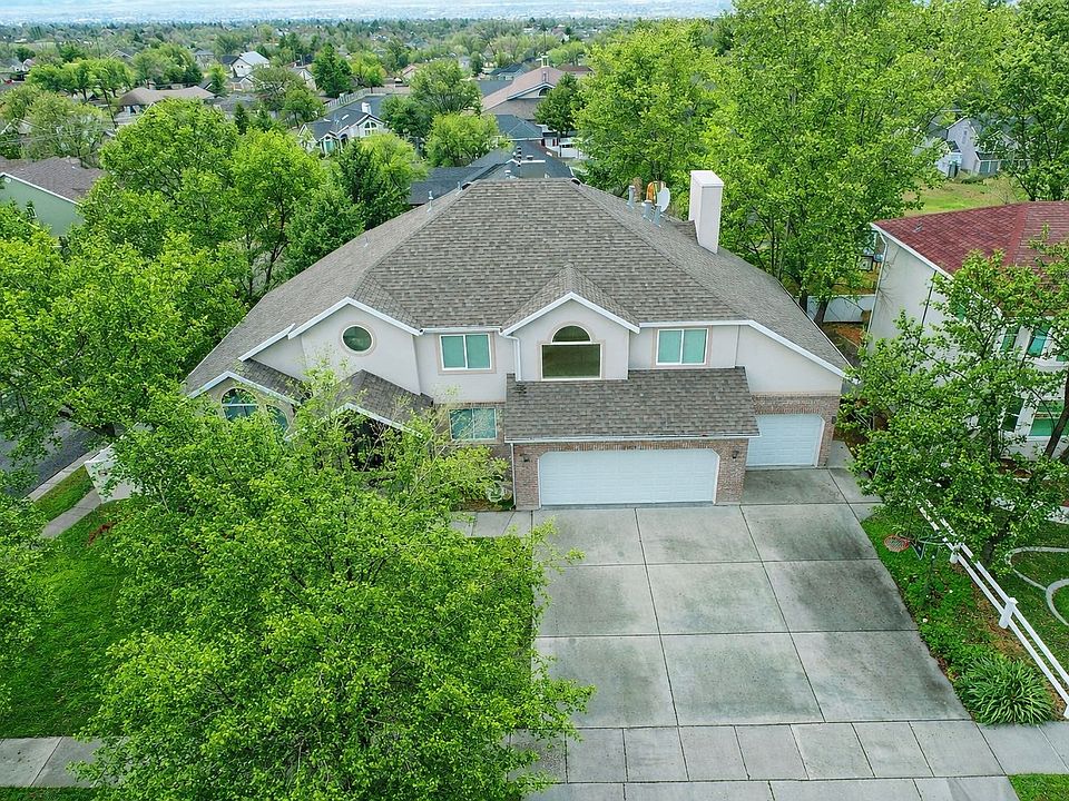 1st image of 8068 S 12th Dr