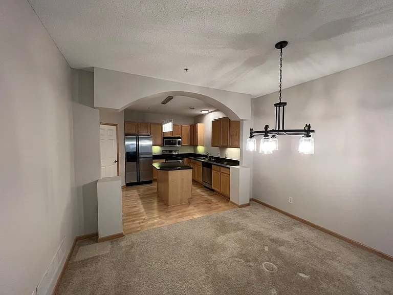 111310 Village Rd — Photo 9