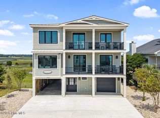 6620 Kings Lynn Drive, Oak Island, NC 28465