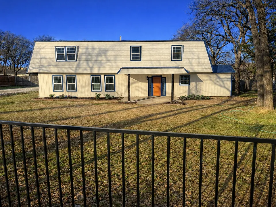4340 Danny Dr