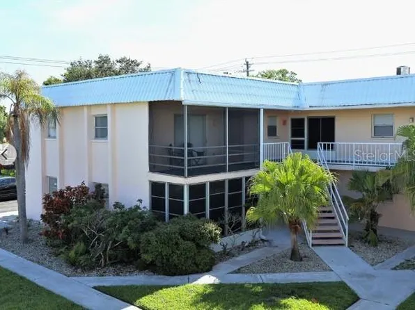 460 Base Ave E APT 110, Venice, FL 34285